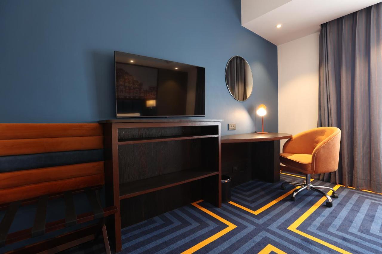 Holiday Inn Express & Suites Jaipur Gopalpura Exterior foto